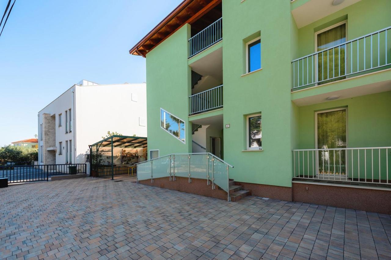 Andrea House With Apartments Ουμάγκ Εξωτερικό φωτογραφία