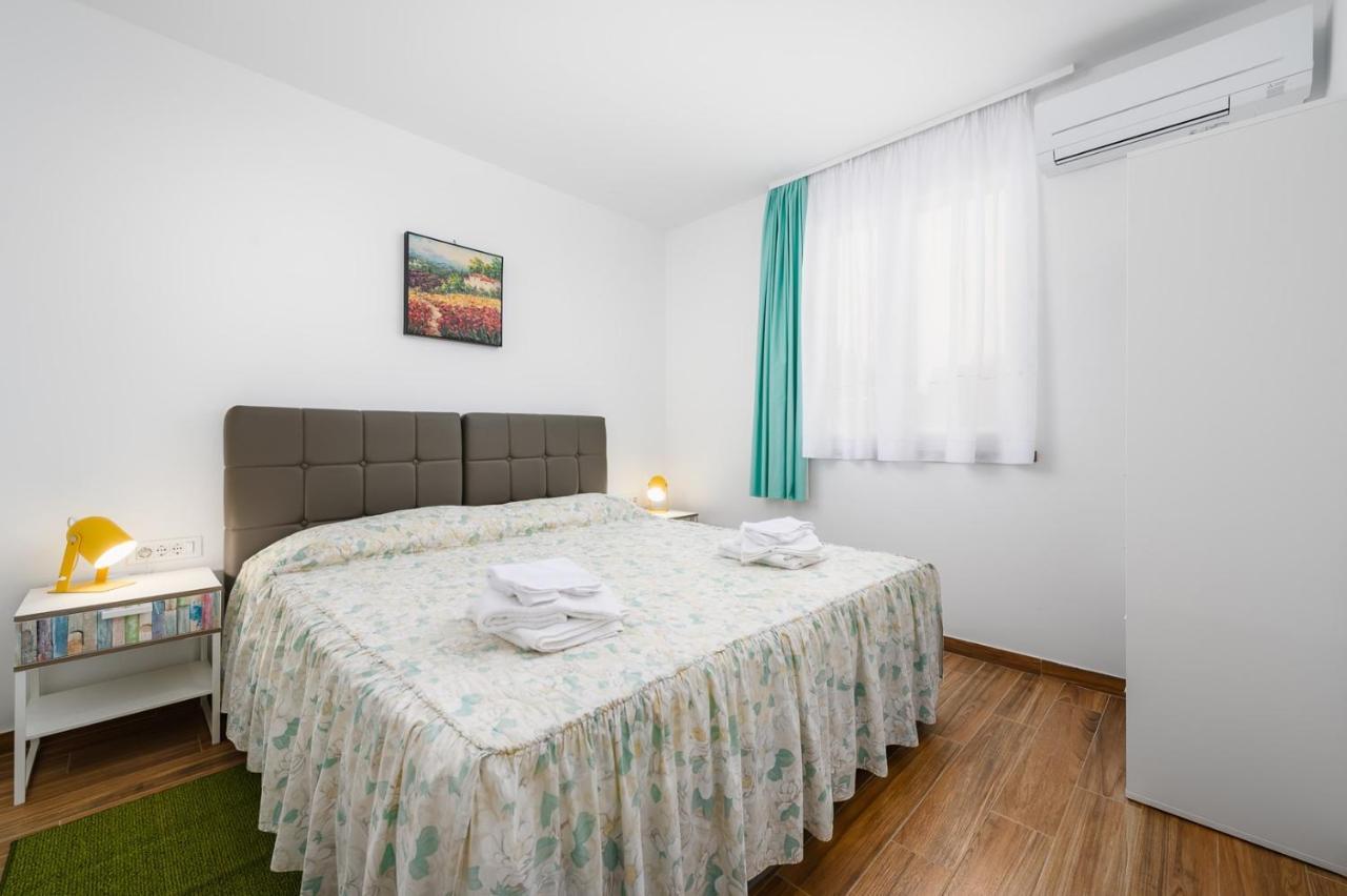 Andrea House With Apartments Ουμάγκ Εξωτερικό φωτογραφία