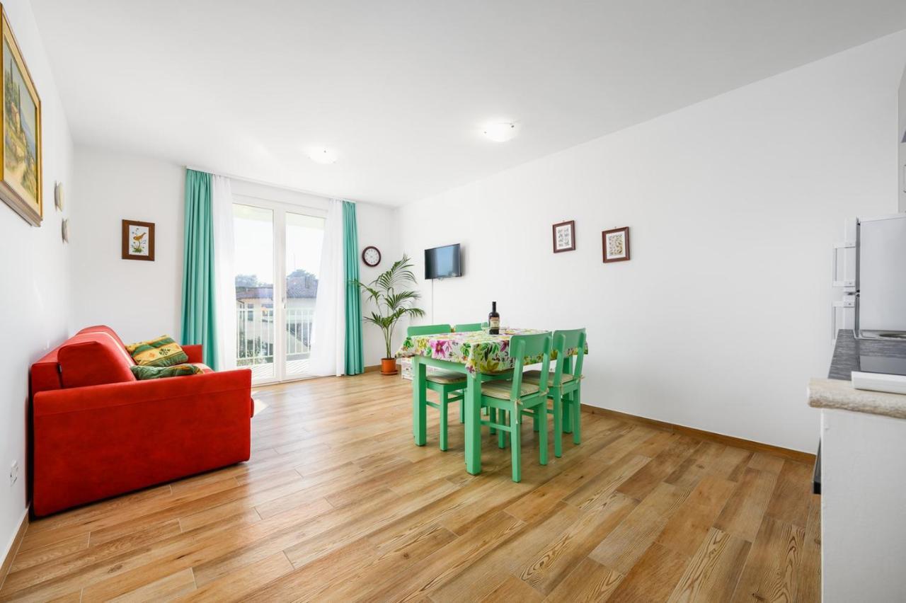 Andrea House With Apartments Ουμάγκ Εξωτερικό φωτογραφία