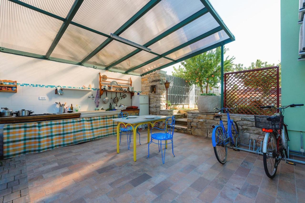Andrea House With Apartments Ουμάγκ Εξωτερικό φωτογραφία
